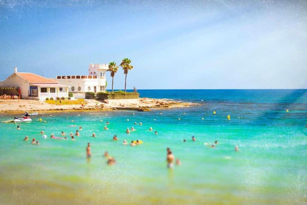 Nice Holidays Apartment In Torreveja, Torrevieja Extérieur photo