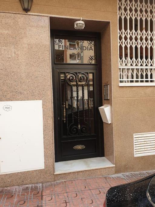 Nice Holidays Apartment In Torreveja, Torrevieja Extérieur photo