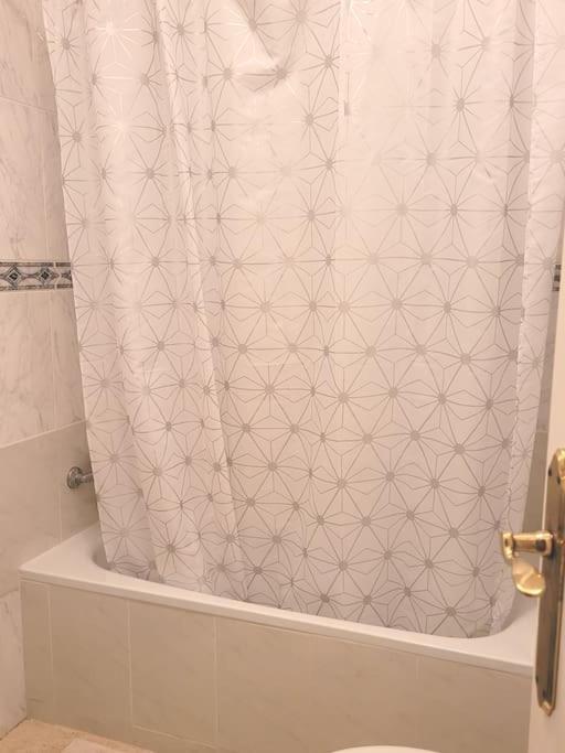 Nice Holidays Apartment In Torreveja, Torrevieja Extérieur photo