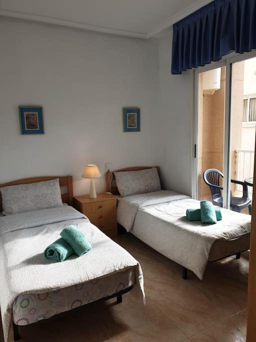 Nice Holidays Apartment In Torreveja, Torrevieja Extérieur photo